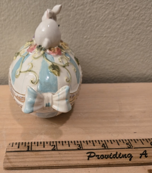 Vintage Rabbit Egg Easter Candy Dish - Picture 7 of 8